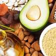 Conheça a vitamina famosa por "frear o envelhecimento" e saiba o que a ciência realmente diz