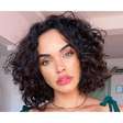Conchi Arias, cabeleireira especialista em cabelos cacheados: 'Um bom corte pode dar forma aos cachos, fazer com que os fios grisalhos tragam brilho e deixar o cabelo com um visual muito mais moderno, sem precisarmos nos complicar muito'