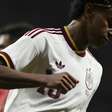 Yamal 'se elege' ganhador da Bola de Ouro: 'Mereço por tudo que conquistei'