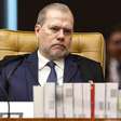 Dias Toffoli se declara suspeito e diz não quer 'constranger' tribunal e não participa de julgamento