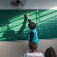 Brasil possui cerca de um professor jovem para cada três docentes com 60 anos ou mais