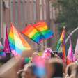 Ilha na Espanha investe quase R$ 2 milhões em ações no combate ao preconceito contra LGBT+