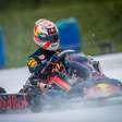 Max Verstappen encara desafio contra 100 adversários em corrida de kart