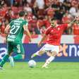 Bernabei, Alan Patrick, Vitinho, Carbonero, Alerrandro, Maripán, Braian Aaguirre, Bruno Henrique, Borré e Bruno Tabata: os jogadores do Internacional com mais finalizações por jogo no Brasileirão 2026