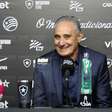 Tite: "Fiquei seis anos na Seleção não por ser bonito e carismático"