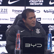 Marcelo Paz nega tratamento diferenciado a Memphis Depay no Corinthians