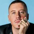 Macklemore doa US$ 1 milhão para a Palestina após saída de turnê de Ed Sheeran
