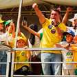 Flávio Bolsonaro diz que aumento do Bolsa Família é 'ilegal' e chama de 'desespero' de Lula