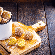 Bolinho de chuva sequinho por fora e macio por dentro para o lanche da tarde
