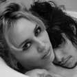 Miley é comparada com Madonna, Taylor, Britney e Gaga: veja o que a mídia diz sobre "Bass Persuades"
