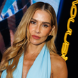 Deborah Secco, Ana Paula Siebert Justus e + famosas vestem diferentes tons de azul em evento de beleza
