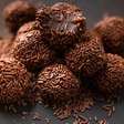 Brigadeiro fit de micro-ondas: veja o segredo para acertar o ponto