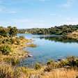 Areia branca e piscinas naturais flutuantes: o paraíso que encanta visitantes com suas paisagens impressionantes