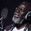Lenda do reggae, Tiken Jah Fakoly realiza sua primeira turnê sul-americana, com dois shows no Brasil