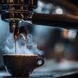 O segredo no seu café diário que transforma o cérebro mesmo na versão descafeinada