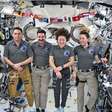 Astronautas completam sete meses no espaço e ainda aguardam data para voltar à Terra