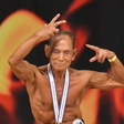 Com dieta vegetariana, japonês de 90 anos vence campeonato de fisiculturismo