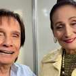 Cantor Roberto Carlos dá para Sonia Abrão o presente sonhado por toda fã do 'Rei'