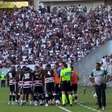 Santa Cruz, diante de quase 45 mil, vence e dispara na Série C