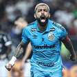 Gabigol celebra fase no Santos e rebate críticas: "Trabalho e confio"