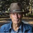 Frase do dia de Clint Eastwood, icônico ator de Hollywood, hoje aos 96 anos: 'Eu simplesmente me levanto todas as manhãs, saio e não deixo o velho entrar'