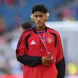 Promessa do Manchester United pede para deixar o clube