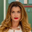 Batom de Vanessa em 'Por Você' se destaca em sua maquiagem sofisticada