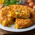 Essa omelete de batata é fácil de fazer e deixa o lanche da tarde mais proteico