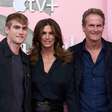 Filho de Cindy Crawford teria dado entrada em clínica sob efeito de drogas, diz mídia