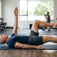 Adeus à prancha: o exercício para fortalecer a cintura após os 55 anos