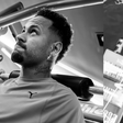 'Puro suco de ego': Neymar é detonado por foto na academia ao homenagear empresário morto em acidente de helicóptero com Rick