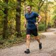 Sair para caminhar em vez de ir para academia é muito bom, mas só funciona se a caminhada durar no mínimo 30 minutos seguidos, sem pausas e a uma velocidade constante de 5 km/h