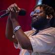Michael Kiwanuka revela ter sofrido lesão cerebral grave após derrame