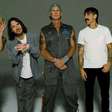 Red Hot Chili Peppers prepara volta aos palcos em show beneficente