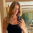 Nem pilates, nem agachamentos: aos 46 anos, Gisele Bündchen começou a fazer esse exercício pela 1ª vez; não precisa de pesos e acaba com a flacidez nos braços. 'Malho todos os dias porque, para mim, malhar não é algo que eu tenho que fazer. É algo que eu posso fazer'
