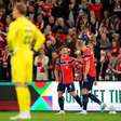 Em jogo eletrizante, Noruega vence Dinamarca com dois gols de Haaland