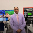Stephen A. Smith visita estúdios da ESPN no Brasil antes do NFL Rio Game e participa de conteúdos com talentos locais