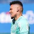 Paulinho avança na recuperação e pode reforçar o Palmeiras contra o Bahia