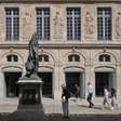Museu da História de Paris faz 160 anos com pesquisa jovem e mediação que desafiam narrativa oficial