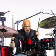 Pearl Jam realizam uma apresentação surpresa ao lado do baterista Abe LaBoriel Jr. no Ohana Festival