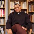 Brasileiros que mantêm a fé católica em português na França celebram a visita do papa