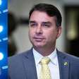 Flávio vai a rodeio com Tarcísio e fala em 'retorno' de Bolsonaro: 'Quem está com saudade?'