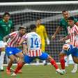 Dupla do Palmeiras é titular em vitória do Paraguai sobre a Bolívia