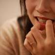 Quer parar de roer as unhas? Veja 5 dicas