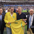 Prefeito do Rio vibra com NFL no Maracanã, mas diz não entender do jogo: 'Nem conheço as regras'