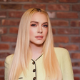 Lindsay Lohan e Henry Golding estrelam romance na Netflix