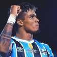 Grêmio reduz risco de punição da Fifa por dívida de Matías Arezo