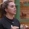 A Fazenda 18: Mônica critica Sergio e causa climão na sede: 'Aqui não é clínica de reabilitação'
