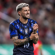 Arrascaeta dá show, mas sofre lesão em jogo do Uruguai