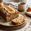 Bolo funcional de maçã com coco e canela: sabor irresistível e saúde em cada fatia